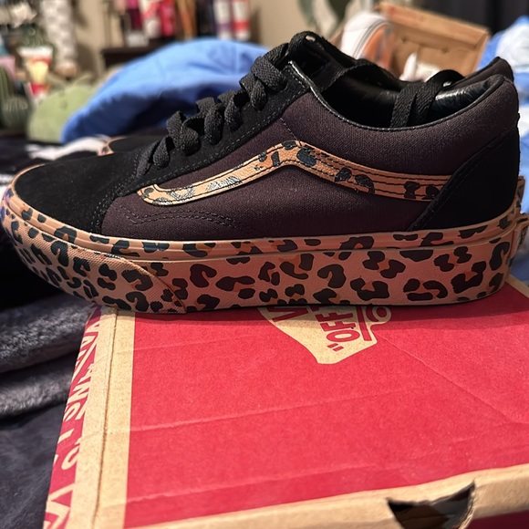 Black & leopard print Old Skool Platform Vans - Picture 3 of 7